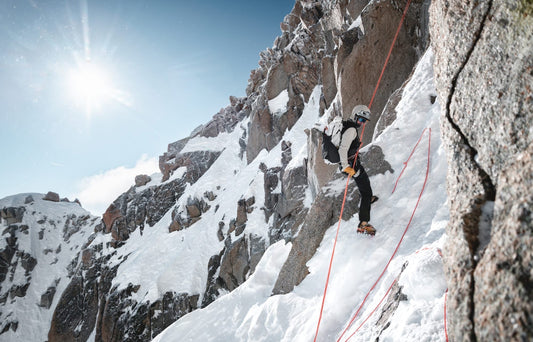 Henrik Dahlstedt at Arête des Cosmiques AD, 4a.